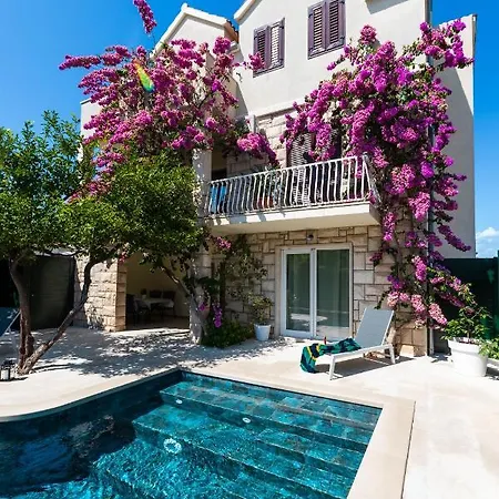 Deluxe Bracolet Private Pool *